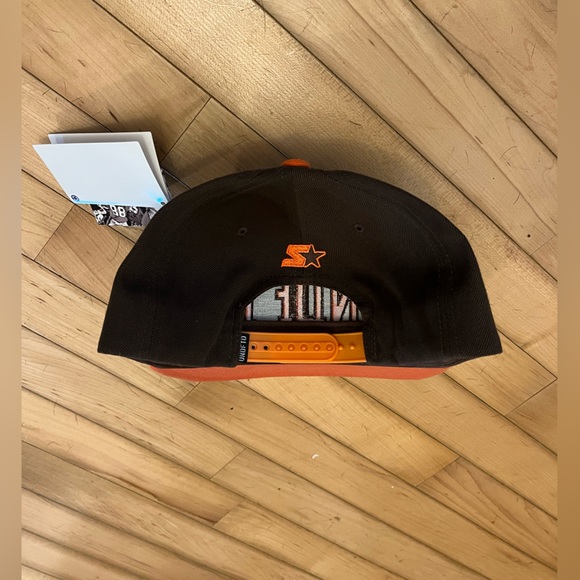 Undefeated Starter SnapBack Hat - Picture 5 of 5